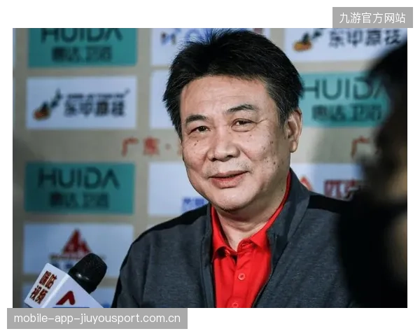 9月被捧破局者，10月被喊下课——如何从“高光时刻”走向“永远的平凡”？